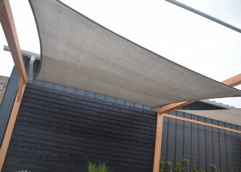 Shadesails Showtuin Van den Eijnde nettenverkoop