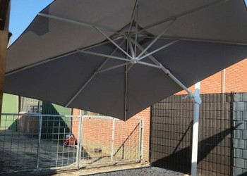 Parasols 4SO showtuin VDE