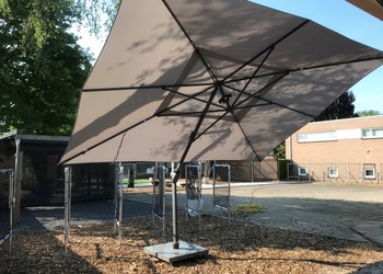 Parasols 4SO showtuin VDE