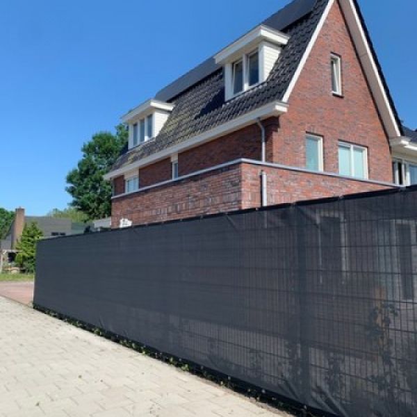 Sfeerafbeelding Carbon Black